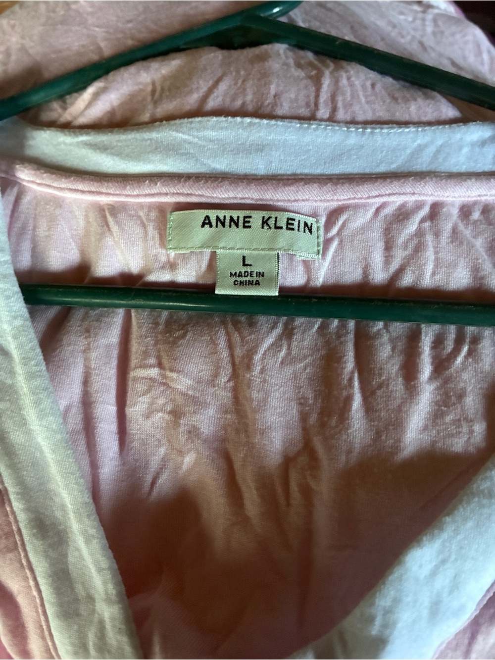 Anne Klein Women's Size L Pink Short-Sleeve Pajama Top V-Neck White Trim - Picture 3 of 3